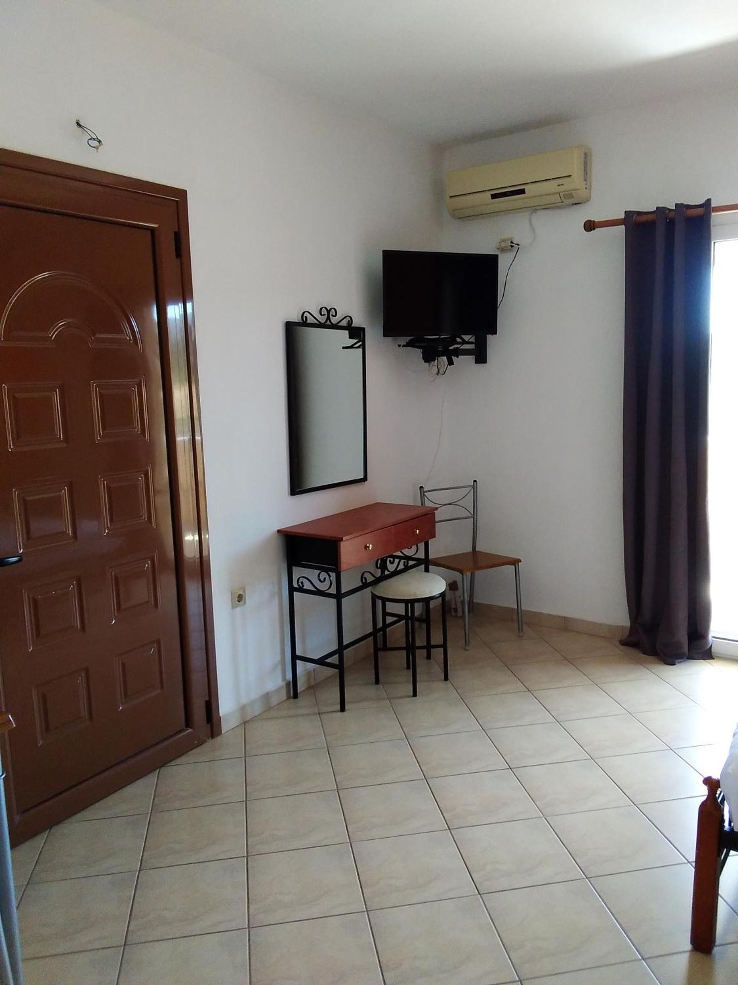 Emmanouil Apartment Kalamos  Ngoại thất bức ảnh