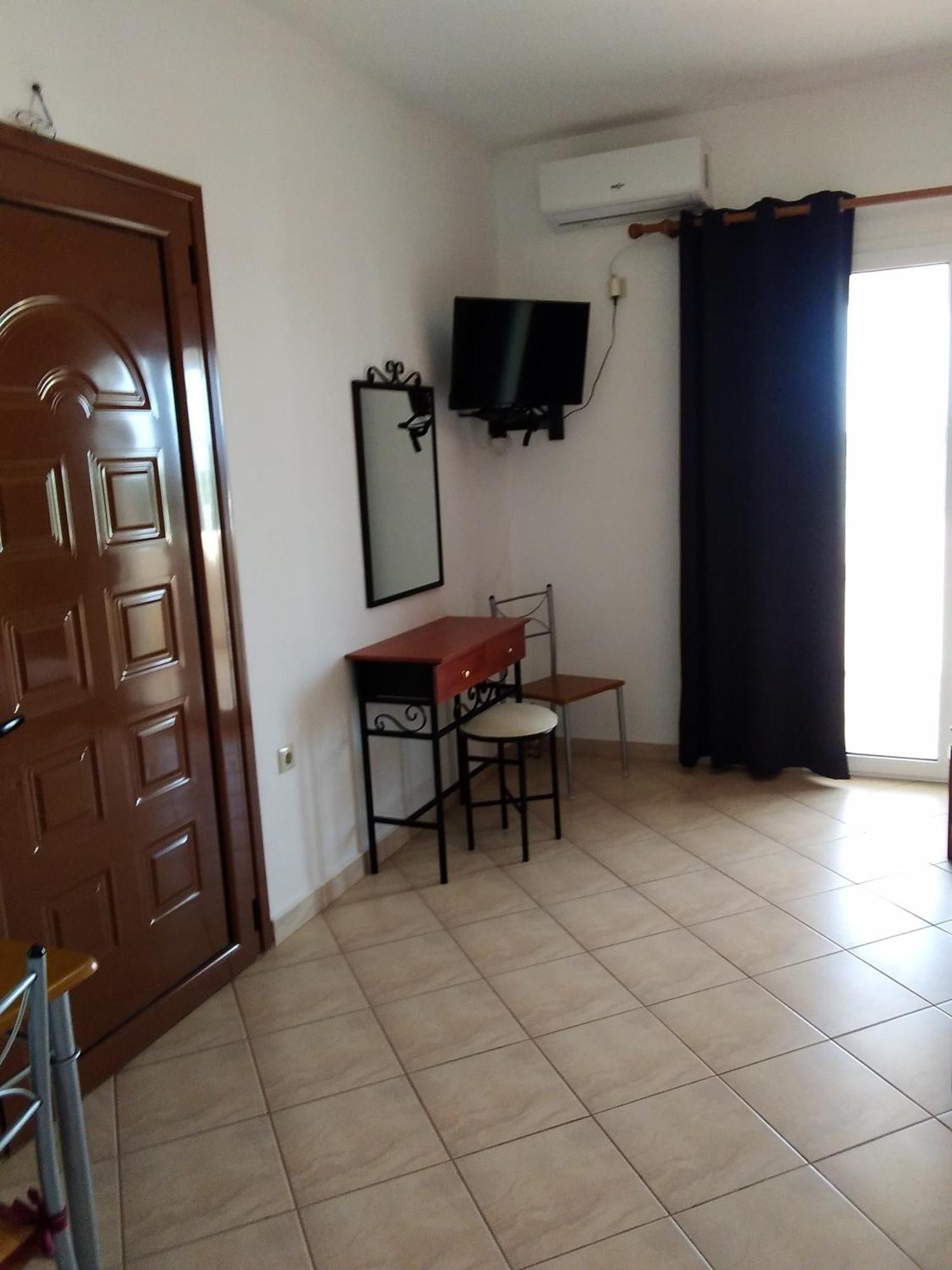 Emmanouil Apartment Kalamos  Phòng bức ảnh